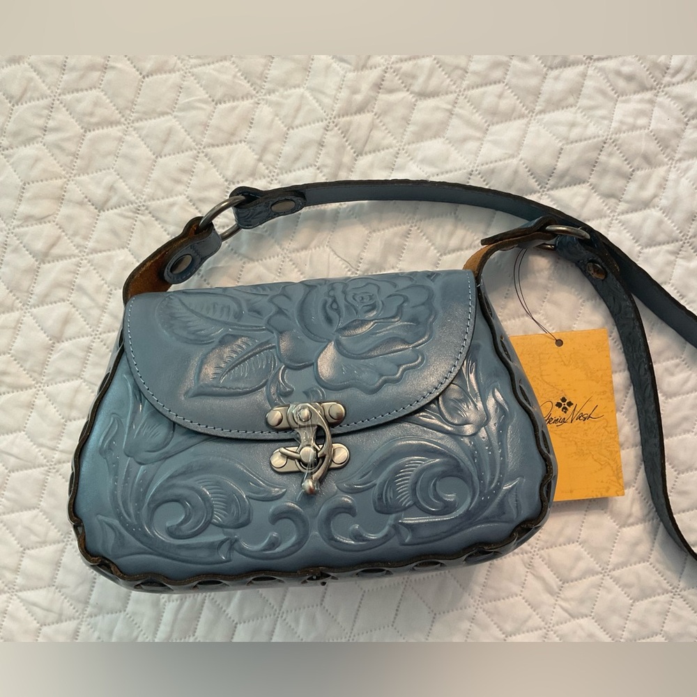 New Patricia Nash Floral Embossed Safflower Blue Leather Bag